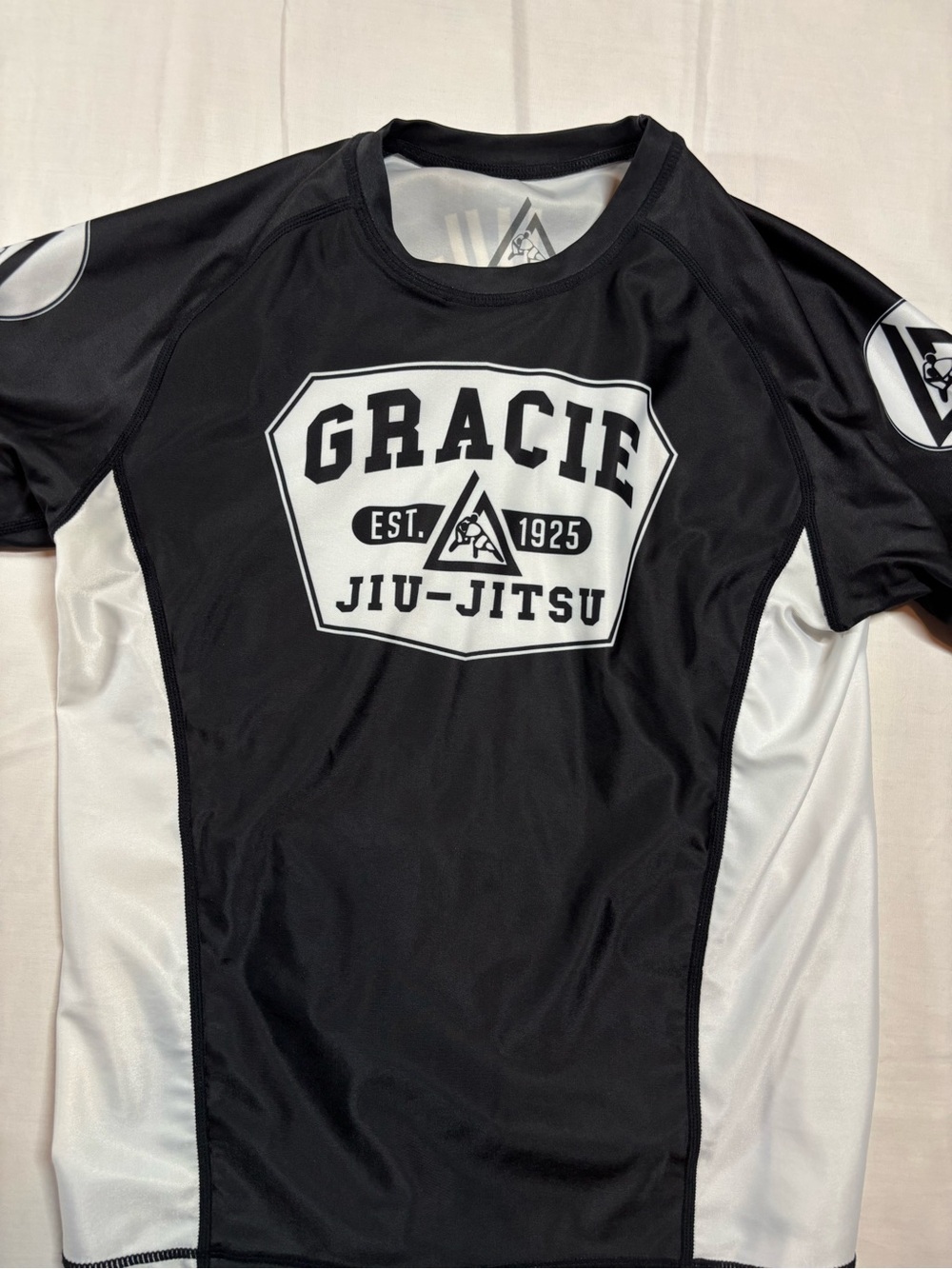 Grace Jiu-Jitsu Men's Black & White Training Rash Guard